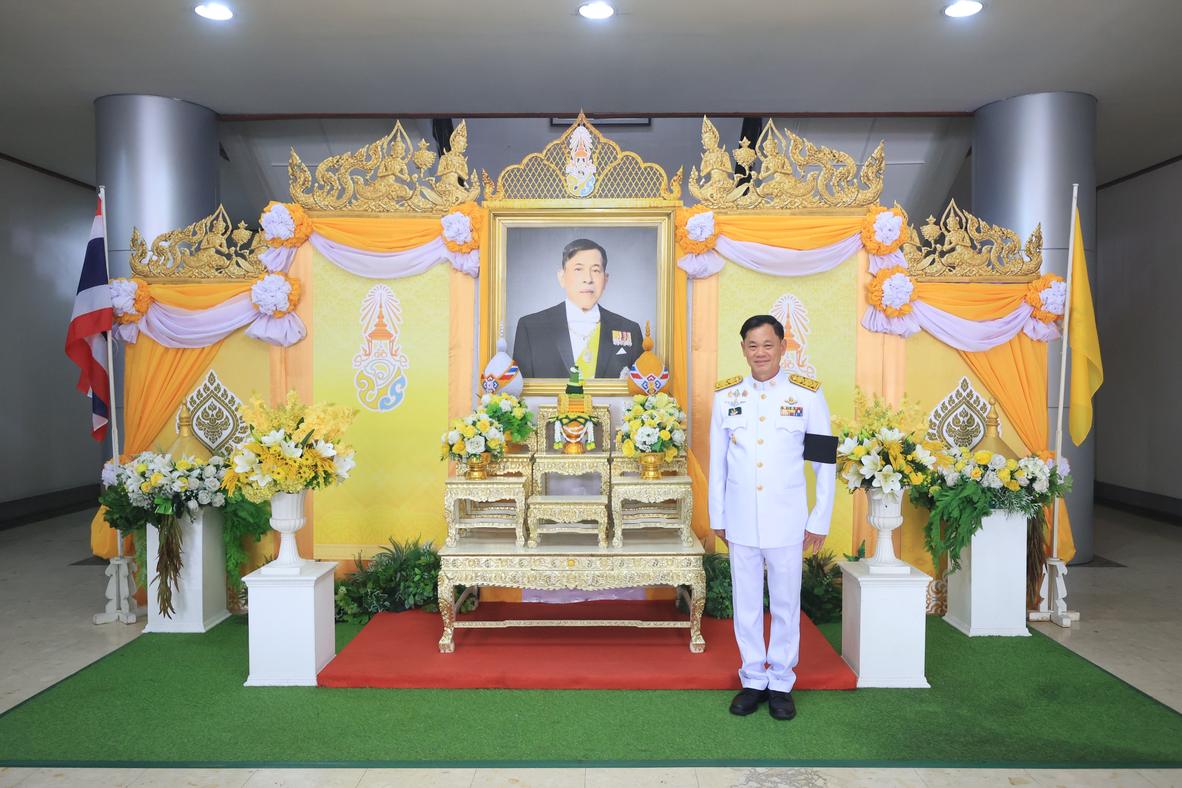 title - สำนักงานการปฏิรูปที่ดินเพื่อเกษตรกรรม นำคณะข้าราชการเข้าเฝ้าฯ กราบถวายบังคมลา เนื่องในโอกาสเกษียณอายุราชการ ประจำปี 2569